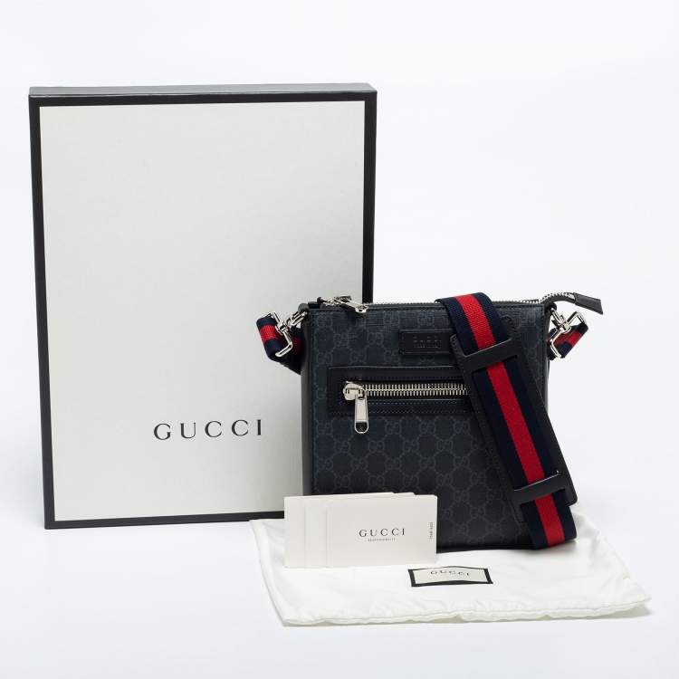 Pre Owned Gucci Black/Grey GG Supreme Messenger Bag
