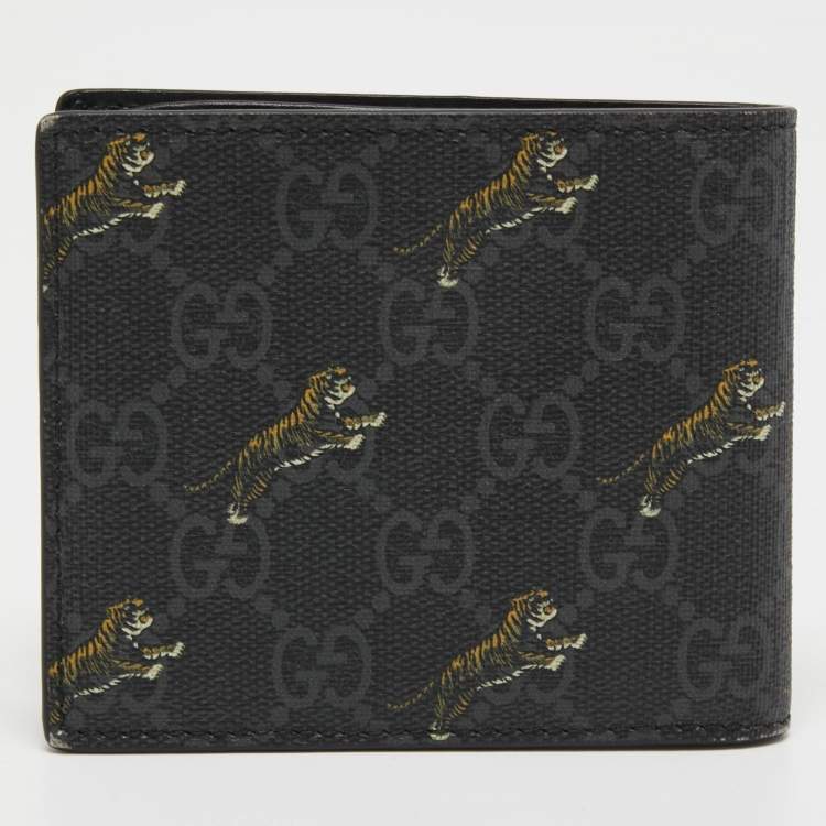 Pre Owned Gucci Black GG Supreme Canvas Tiger Print Bifold Wallet