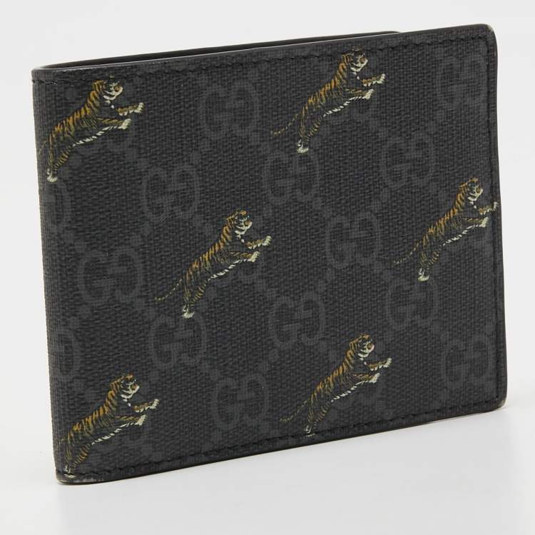 Pre Owned Gucci Black GG Supreme Canvas Tiger Print Bifold Wallet