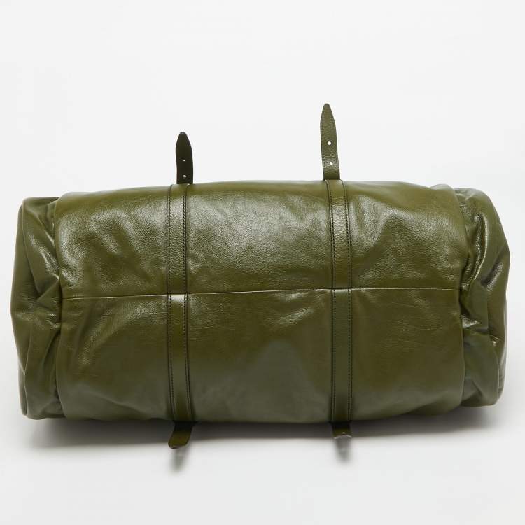 مملوكة مسبقًا Gucci Green Leather Large Tonal Double G Duffle Bag