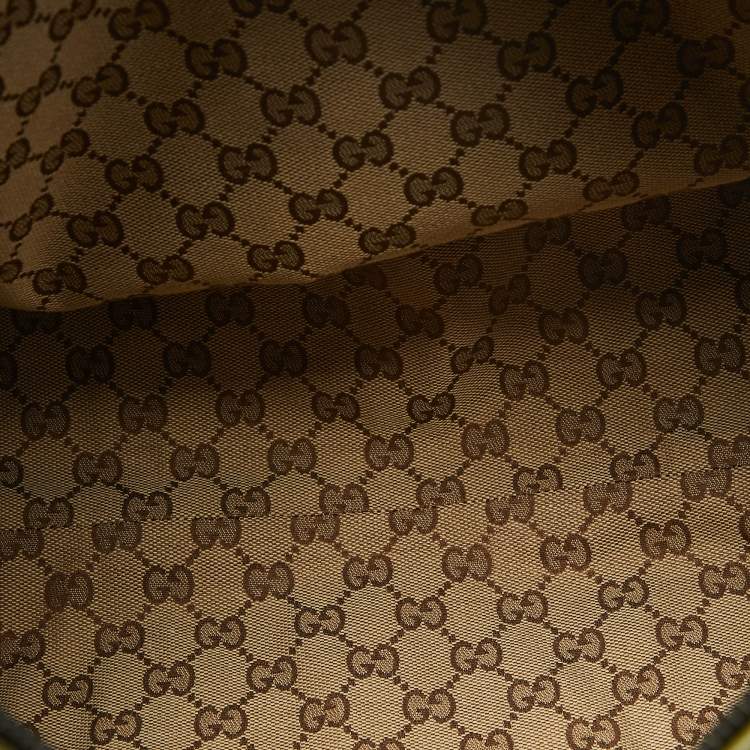 مملوكة مسبقًا Gucci Green Leather Large Tonal Double G Duffle Bag