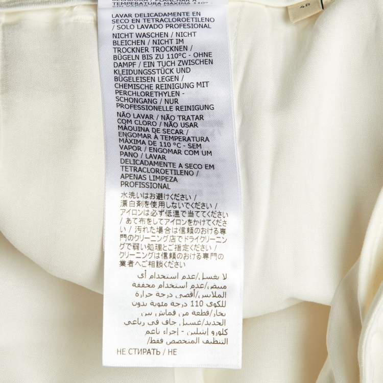 Pre Owned Gucci Ivory Linen Pleated Shorts M/Waist 33"