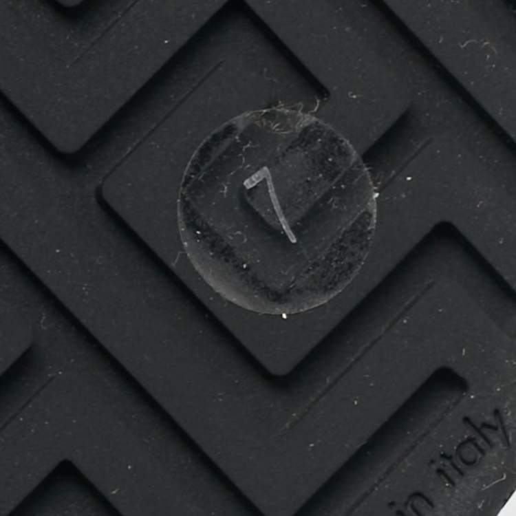 Pre Owned Gucci Black Patent and Leather Ace Lace Up Sneakers Size 41