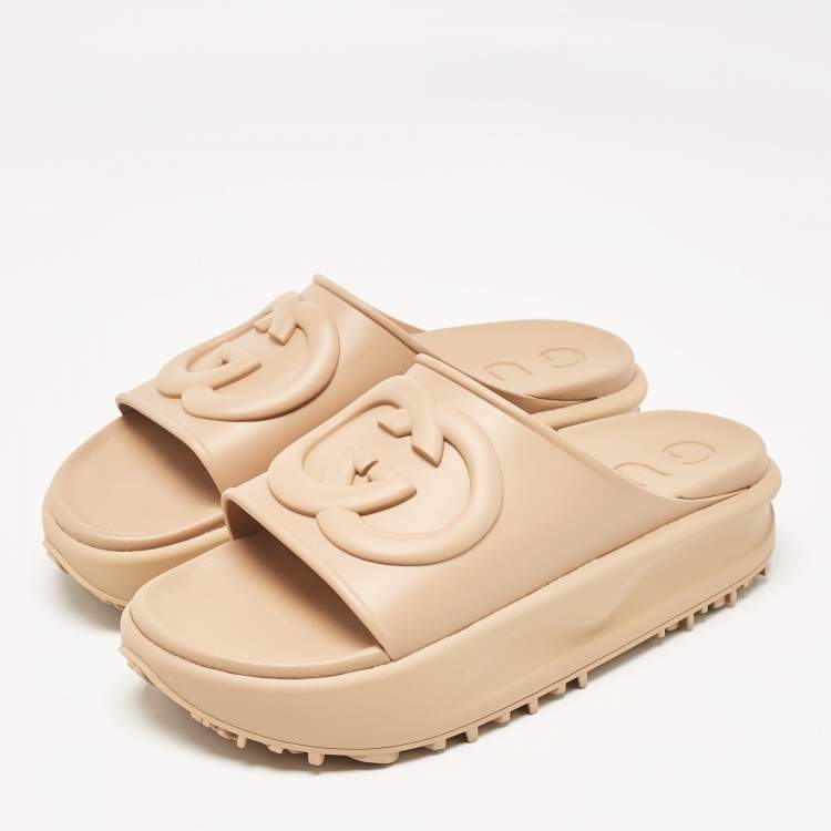 gucci slide in shoes