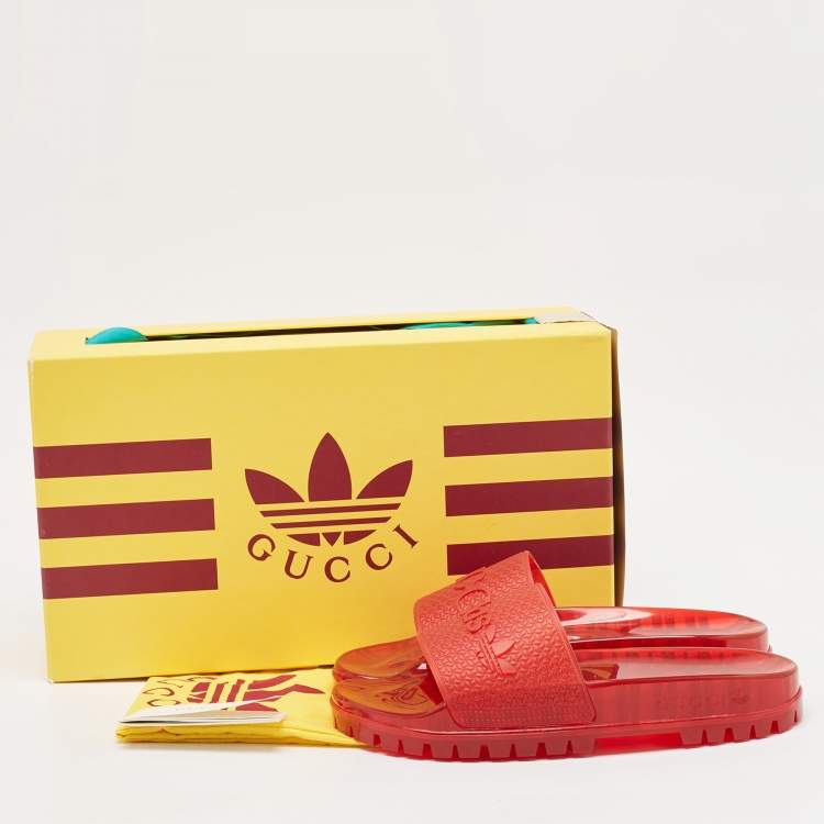 مملوكة مسبقًا Gucci x Adidas Red Rubber Adilette Flat Slides Size 41