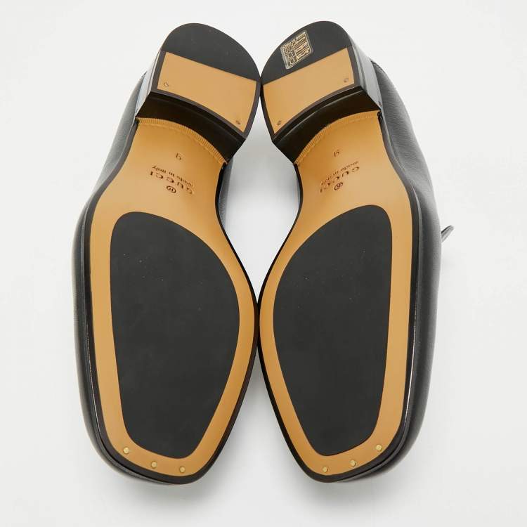 مملوكة مسبقًا Gucci Black Leather Horsebit Foldable Loafers Size 43