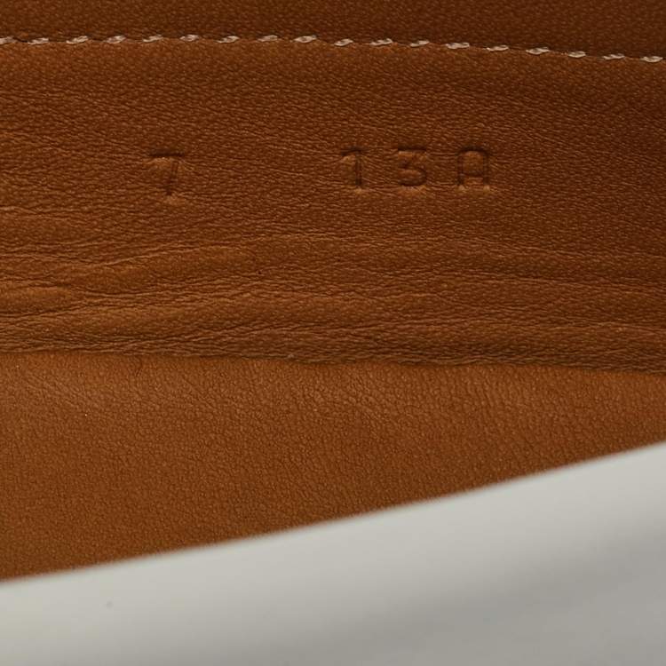 Pre Owned Gucci White GG Supreme Canvas and Leather Horsebit Loafers Size 41