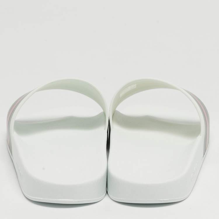 Pre Owned Gucci White Rubber Pursuit 72 Pool Slides Size 42