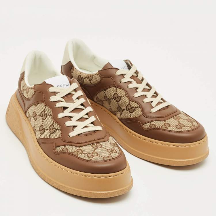 مملوكة مسبقًا Gucci Beige/Brown GG Canvas and Leather Chunky B Sneakers Size 43
