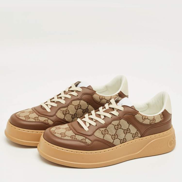 مملوكة مسبقًا Gucci Beige/Brown GG Canvas and Leather Chunky B Sneakers Size 43
