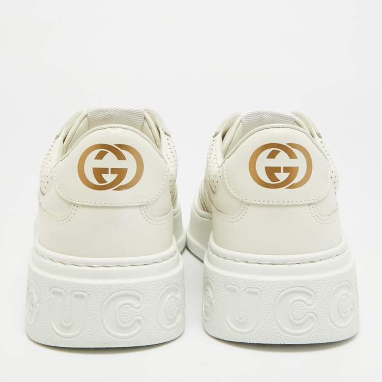 مملوكة مسبقًا Gucci Chunky B Size 41.5 Off White Jumbo GG Leather Low Top Sneakers