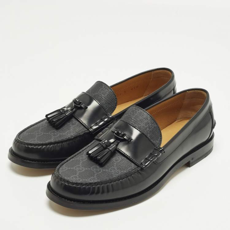 Pre Owned Gucci Millennial Ribot Size 43 Black GG Supreme Canvas and Leather Tassel Loafers
