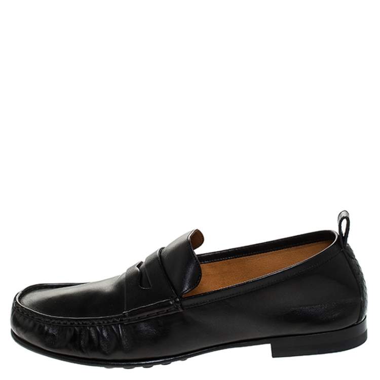 Gucci beyond hotsell leather loafer