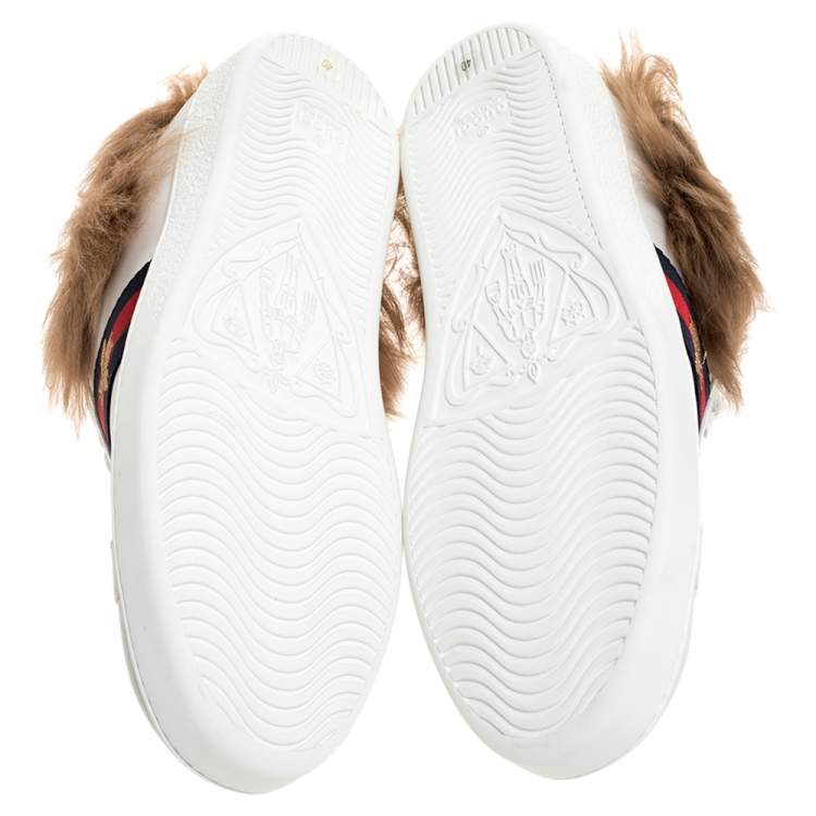 Pre Owned Gucci White Leather and Fur Ace Embroidered Bee Low Top Sneaker Size 40
