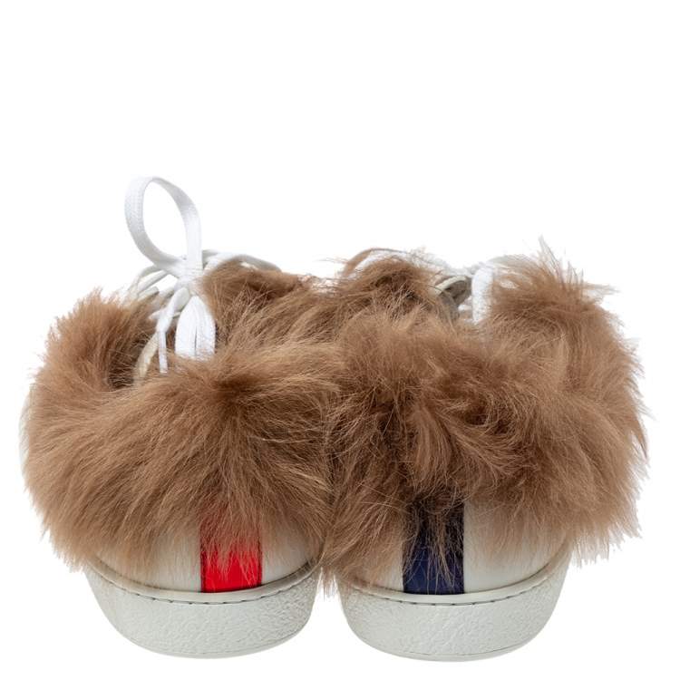 Pre Owned Gucci White Leather and Fur Ace Embroidered Bee Low Top Sneaker Size 44