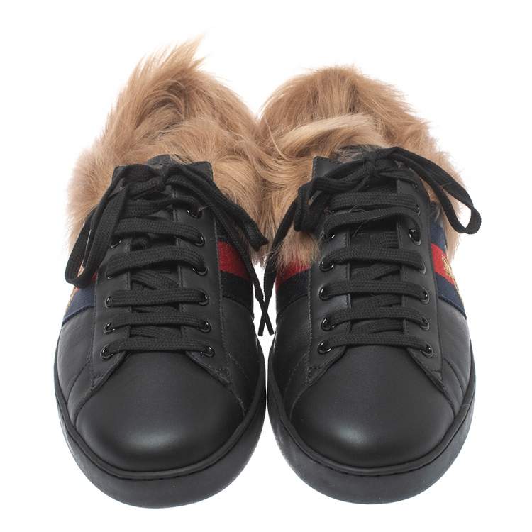 Pre Owned Gucci Black Leather and Fur Ace Embroidered Bee Low Top Sneaker Size 44