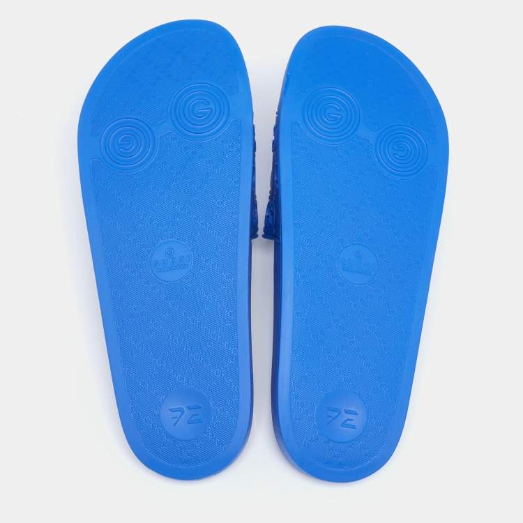 Pre Owned Gucci Blue GG Rubber Flat Slides Size 43 