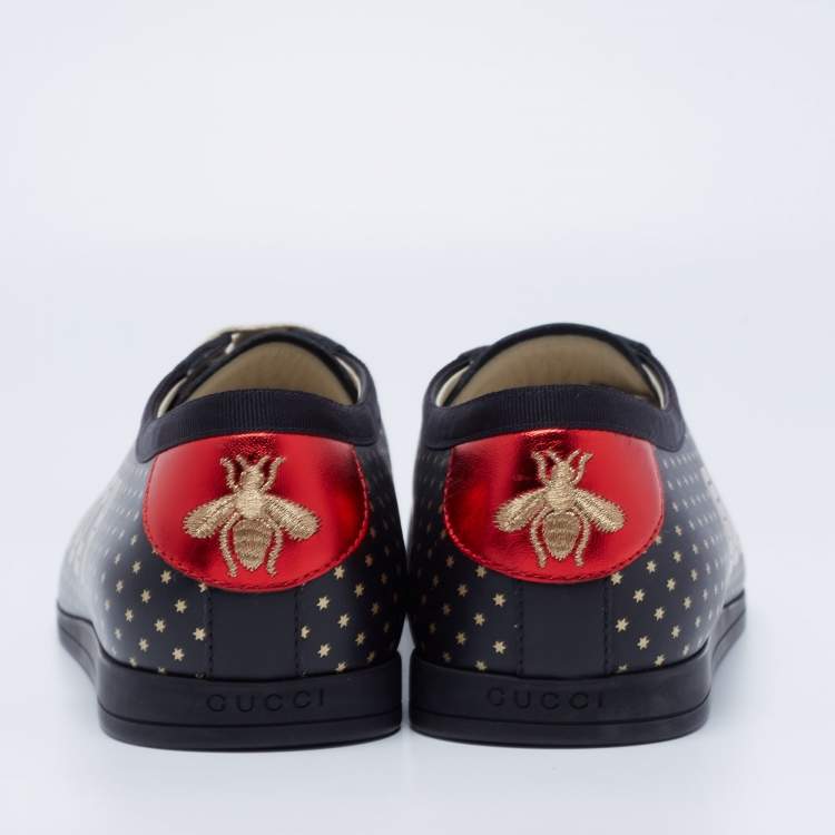 Pre Owned Gucci Black Star Print Leather Guccy Falacer Low Top Sneakers Size 41