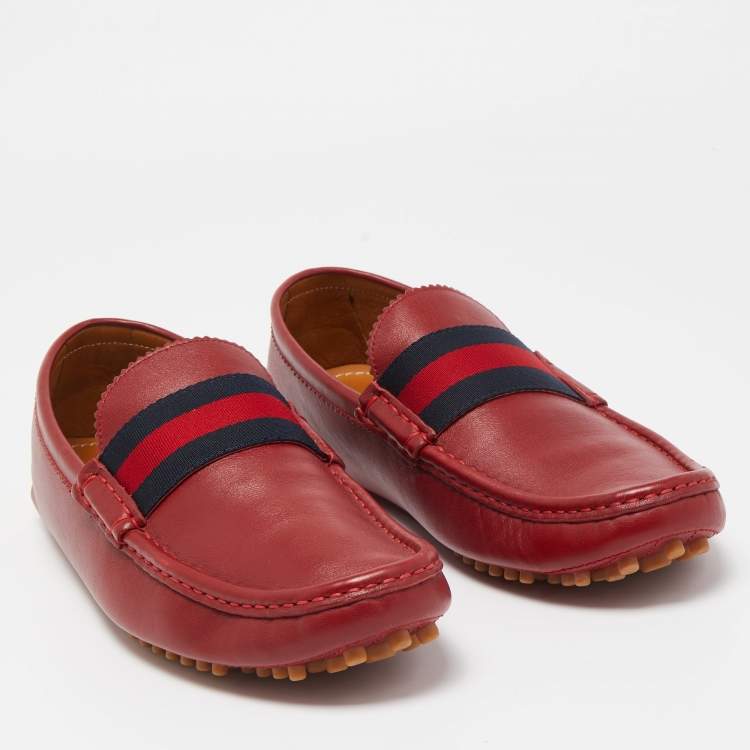 مملوكة مسبقًا Gucci Red Leather Web Slip On Loafers Size 43