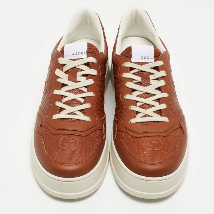 مملوكة مسبقًا Gucci Brown Jumbo GG Embossed Leather Low Top Sneakers Size 45 