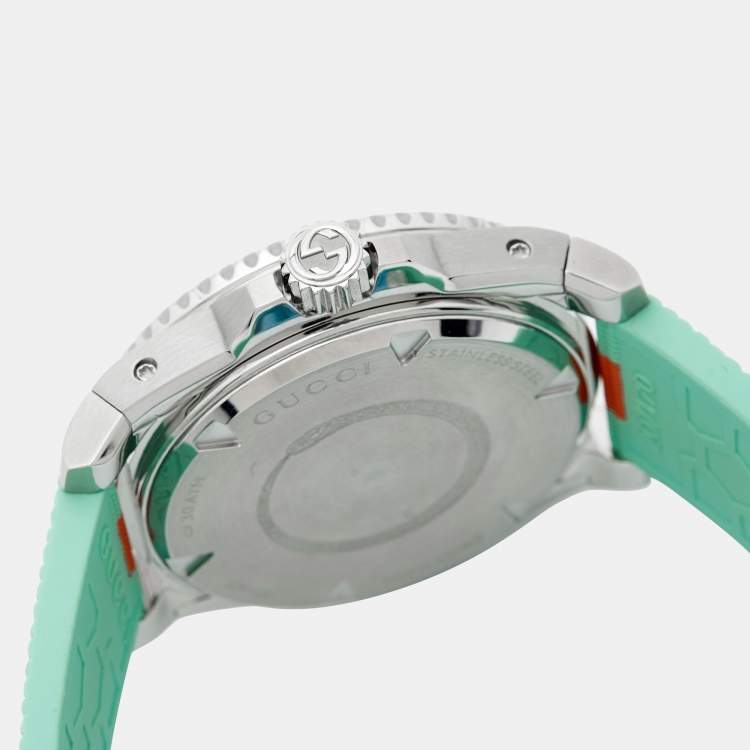 Pre Owned Gucci Silver Stainless Steel Rubber Dive YA136351 Men's Wristwatch 40 mm