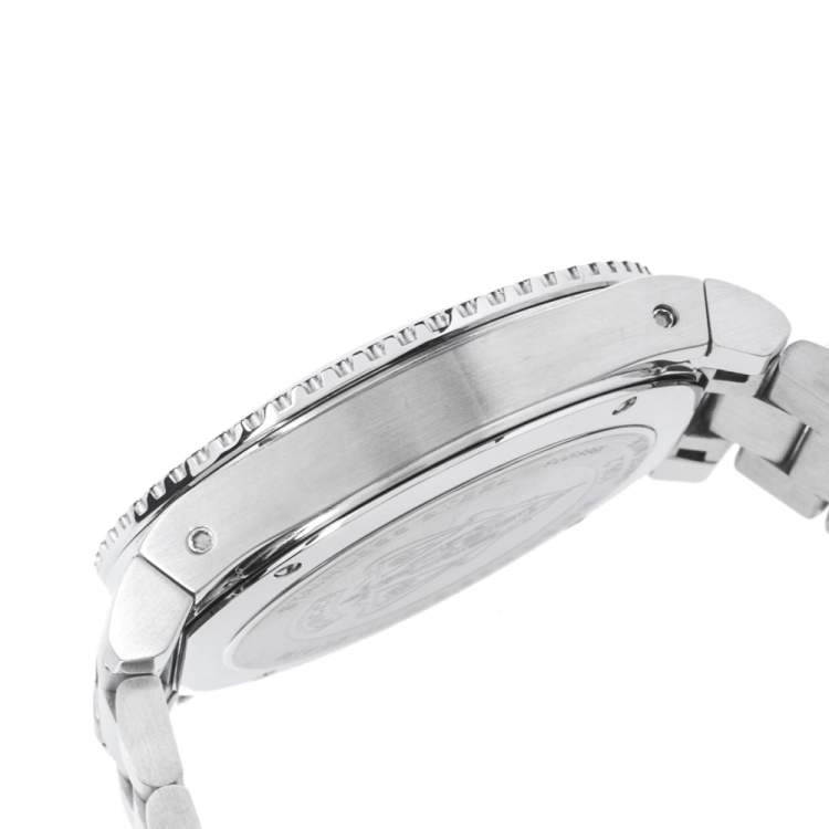 Pre Owned Gucci Blue Stainless Steel Dive 136.2 Men's Wristwatch 45 mm