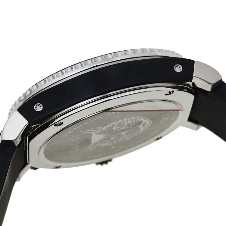Pre Owned Gucci Black Stainless Steel & Rubber Dive YA136320 Quartz Men's Wristwatch 40 mm