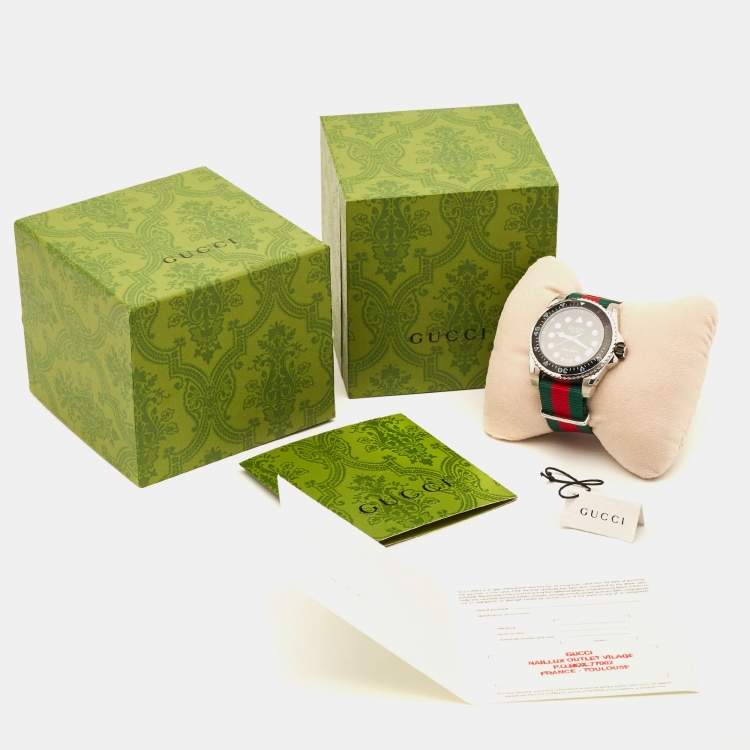 Pre Owned Gucci  Black Stainless Steel Nylon Dive YA136209 Men's Wristwatch 45 mm