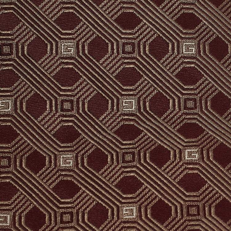 Pre Owned Gucci Maroon Jacquard Silk Classic Tie