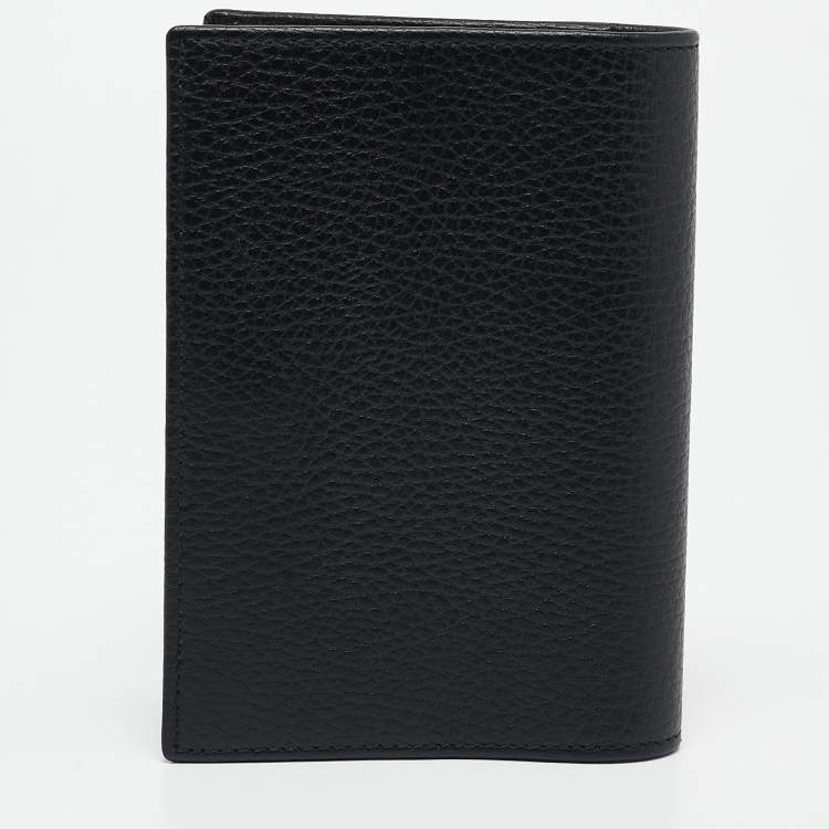 Pre Owned Gucci Black Leather GG Marmont Passport Holder