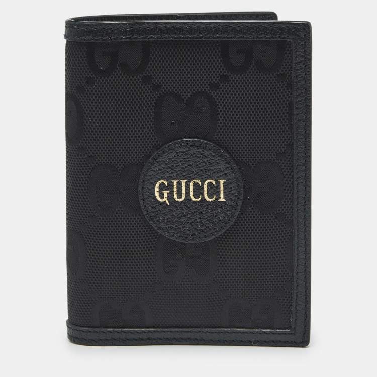 Pre Owned Gucci Black GG Nylon and Leather Off The Grid Passport Holder