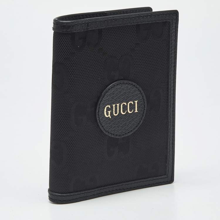Pre Owned Gucci Black GG Nylon and Leather Off The Grid Passport Holder