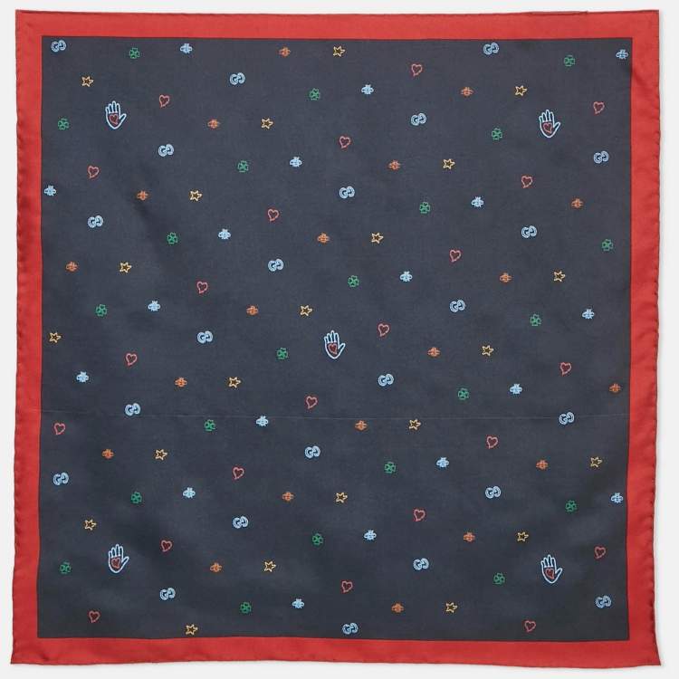 Pre Owned Gucci Navy Blue Print Silk Square Scarf