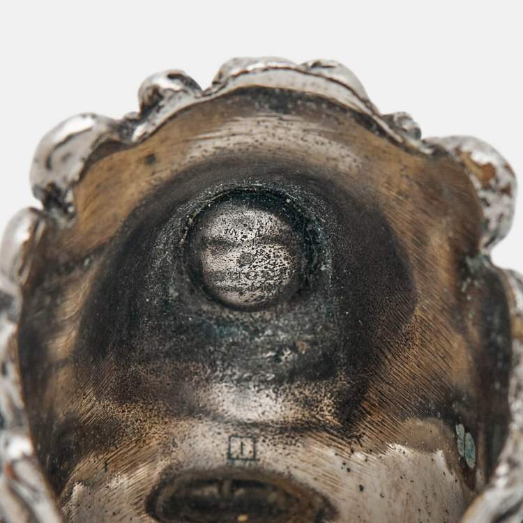 Pre Owned خاتم غوتشي فضة بنقش رأس أسد مقاس 59