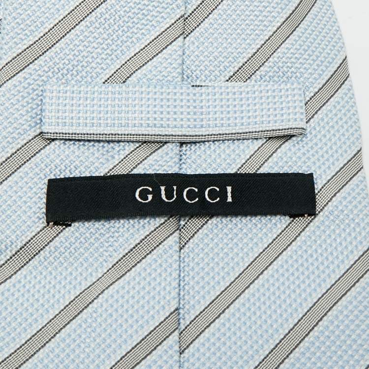 مملوكة مسبقًا Gucci Blue Diagonal Striped Silk Traditional Tie