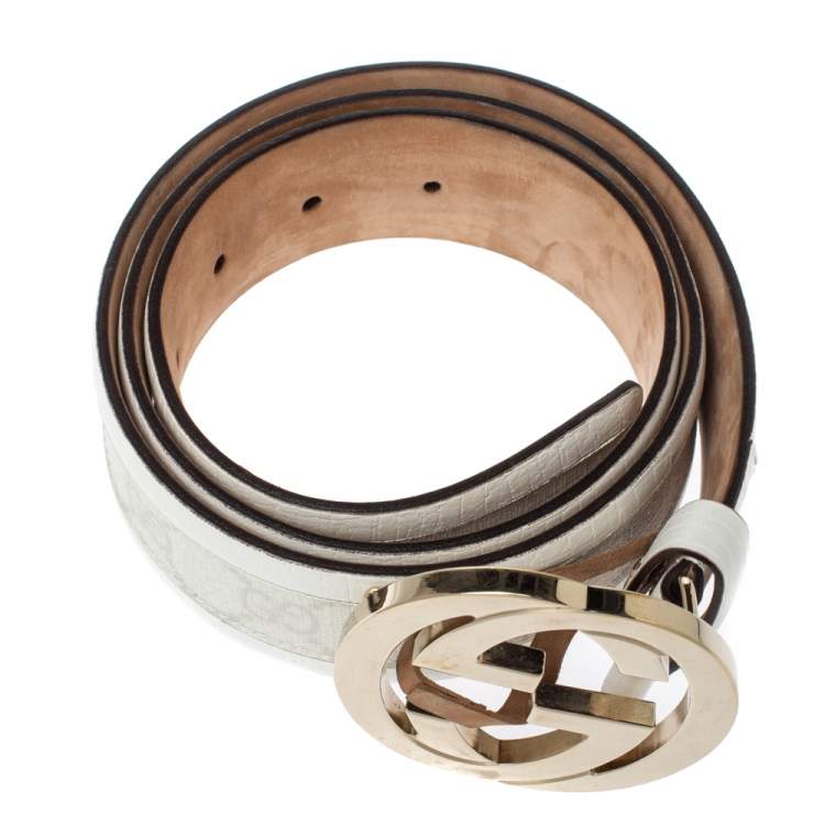 Pre Owned Gucci White GG Supreme Canvas And Leather Interlocking G Buckle Belt 90 CM