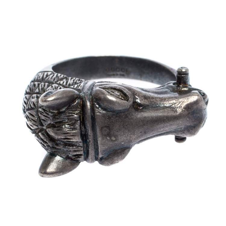 Pre Owned Gucci Detailed Ascot Horsehead Motif Silver Ring Size 24