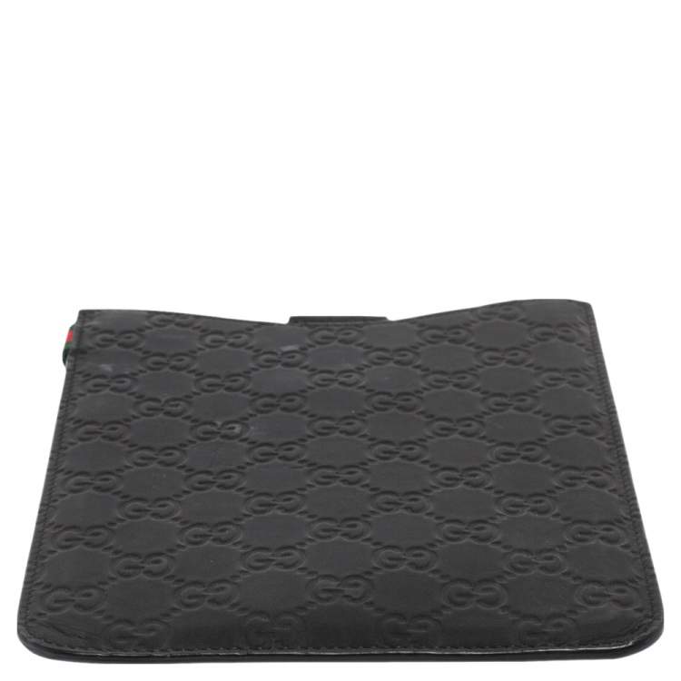 مملوكة مسبقًا حافظة آيباد غوتشي مطاط غوتشيسيما أسود صغيرة