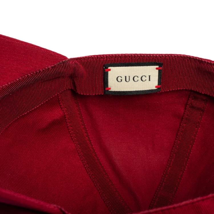 Pre Owned Gucci Red World Wide Applique Cotton Baseball Cap (60)