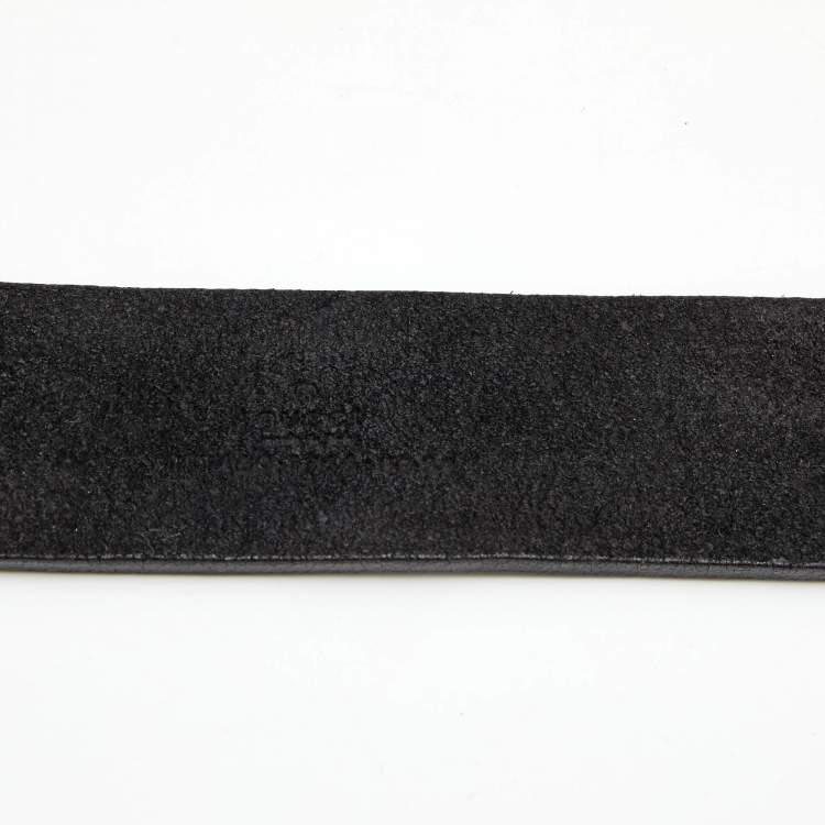 مملوكة مسبقًا Gucci Black Textured Leather Buckle Belt 85CM