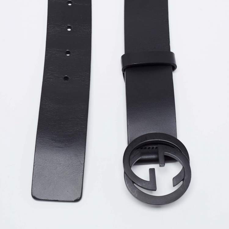 Pre Owned Gucci Black Leather Interlocking G Buckle Belt 105CM