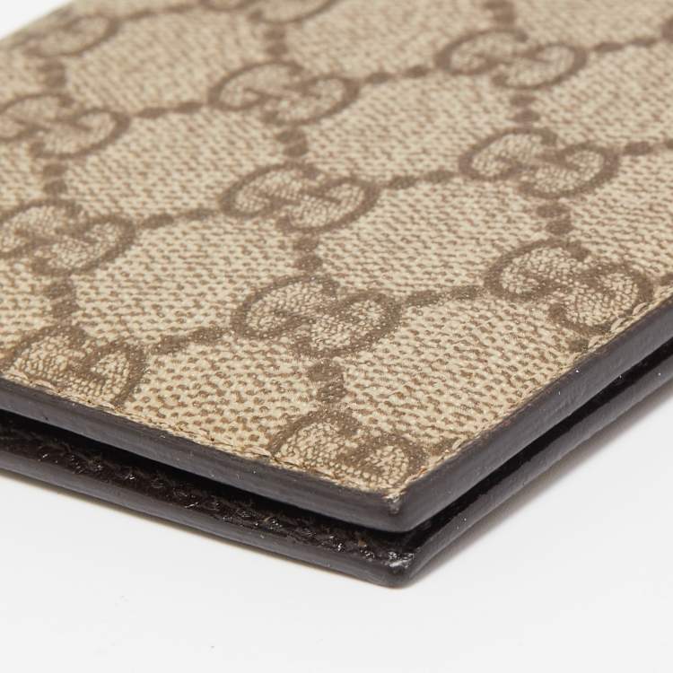 Pre Owned Gucci Beige GG Supreme Canvas Passport Holder