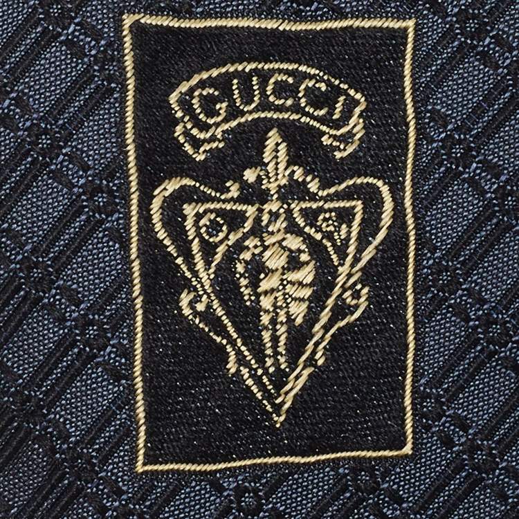 مملوكة مسبقًا Gucci Dark Blue Diagonal Stripe Pattern Silk Traditional Tie