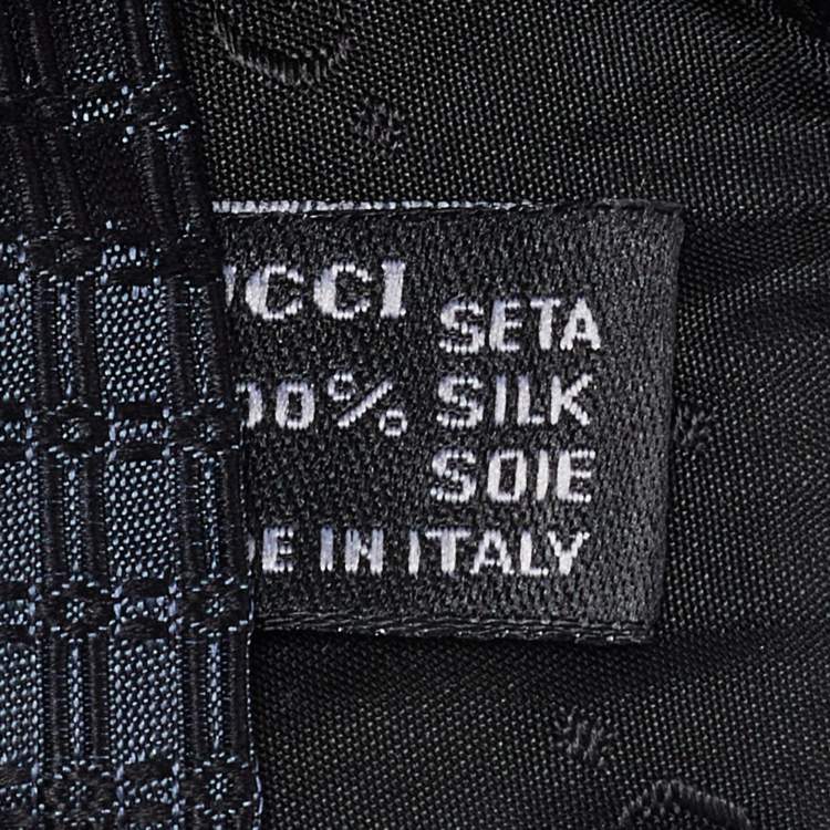 مملوكة مسبقًا Gucci Dark Blue Diagonal Stripe Pattern Silk Traditional Tie