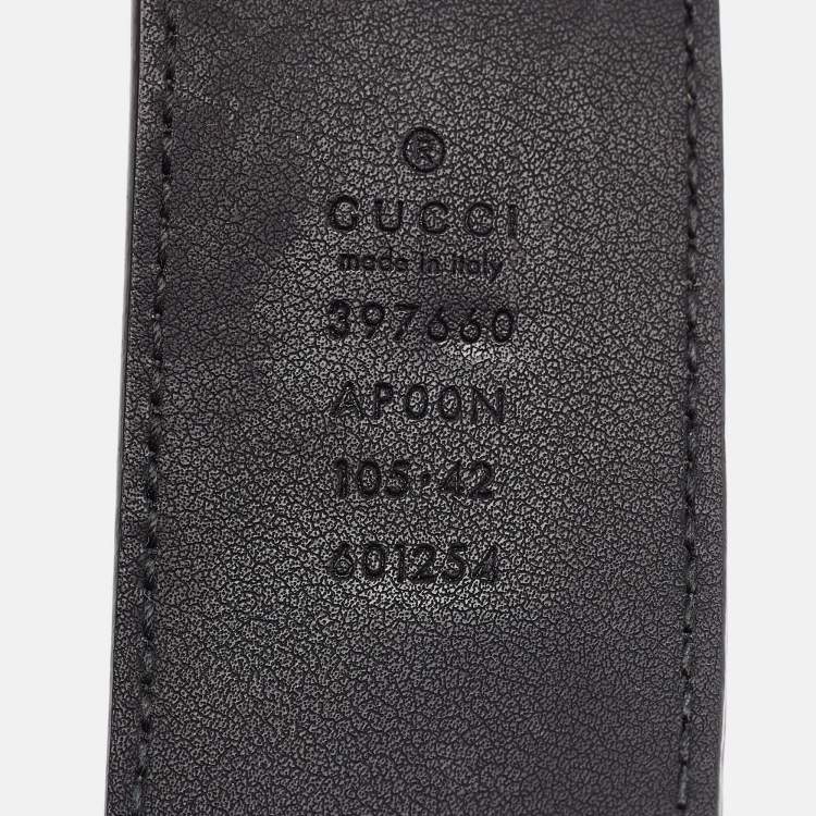 Pre Owned Gucci Black Leather GG Marmont Belt 105CM