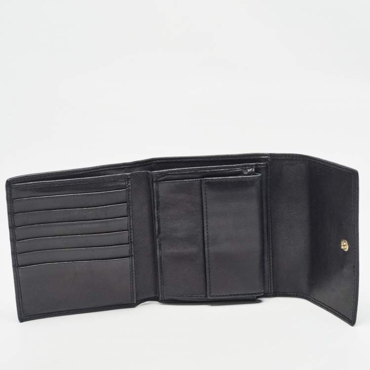 Pre Owned Gucci Black Microguccissima Leather Logo Trifold Wallet