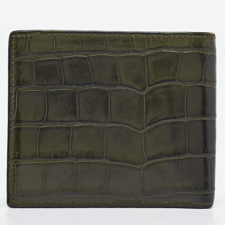 مملوكة مسبقًا Gucci Green Crocodile Bifold Compact Wallet