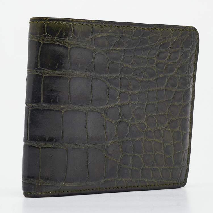مملوكة مسبقًا Gucci Green Crocodile Bifold Compact Wallet
