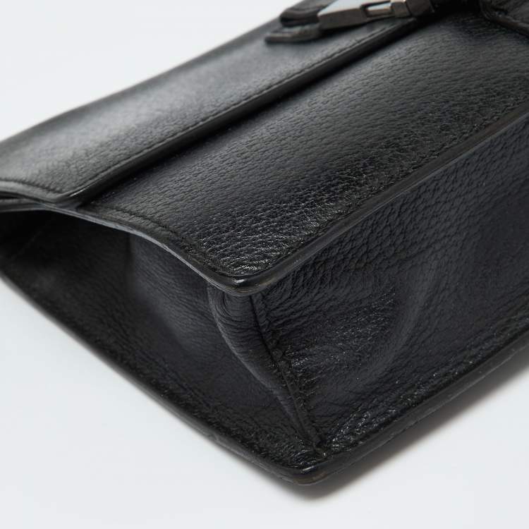 Pre Owned Gucci Black Leather Flap Wristlet Pouch
