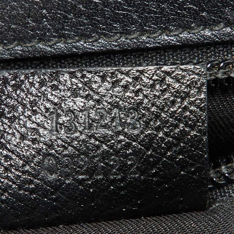 Pre Owned Gucci Black Leather Flap Wristlet Pouch